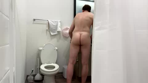 Snapshot of jamesb7219 chatting on March 1, 4:03 am jamesb7219 online show from March 1, 4:03 am
