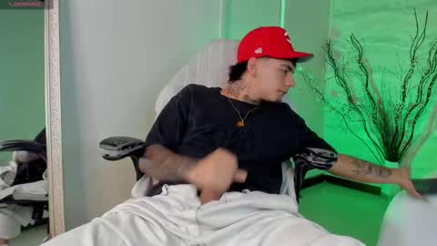 jamesdekker online show from September 22, 7:49 pm