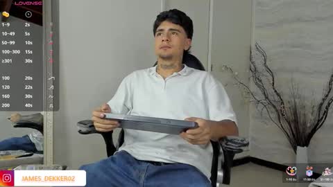 jamesdekker online show from October 21, 8:20 pm