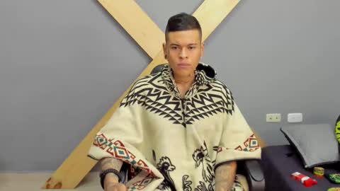 Snapshot of jamesinked_ chatting on December 23, 3:01 pm Jamesinked online show from December 23, 3:01 pm