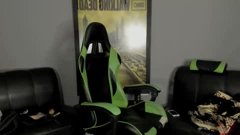 Snapshot of jamesinked_ chatting on March 5, 3:08 am Jamesinked online show from March 5, 3:08 am