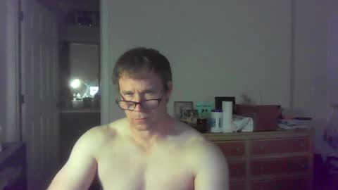 Snapshot of jamesjewels chatting on October 8, 1:03 am jamesjewels online show from October 8, 1:03 am