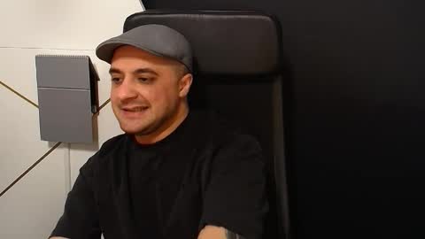 JamesMyers online show from October 28, 5:44 am