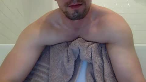 jamesnewtron online show from February 8, 3:30 am