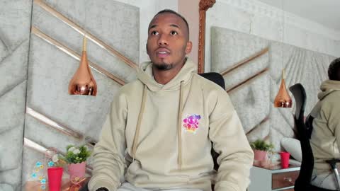 James  online show from December 28, 12:13 pm