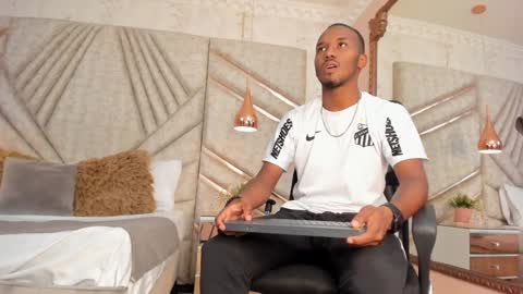 James  online show from January 9, 3:23 pm