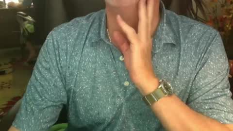 jamesray722 online show from July 7, 8:46 pm
