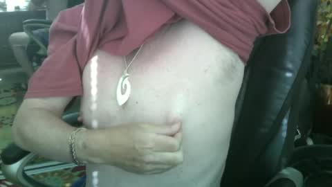 jamesray722 online show from July 15, 4:56 pm