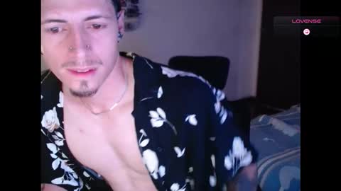 jamesss____ online show from November 28, 5:37 pm