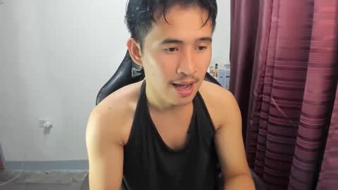 Snapshot of jamesthebigcockxxx chatting on January 10, 10:39 am jamesthebigcockxxx online show from January 10, 10:39 am