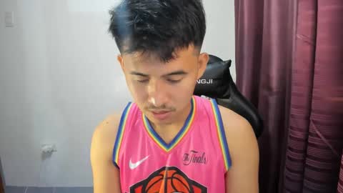 Snapshot of jamesthebigcockxxx chatting on January 13, 12:45 pm jamesthebigcockxxx online show from January 13, 12:45 pm