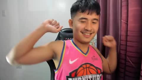 Snapshot of jamesthebigcockxxx chatting on January 13, 7:42 pm jamesthebigcockxxx online show from January 13, 7:42 pm