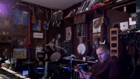 Snapshot of jameswebbscope chatting on November 4, 8:35 am Jameswebbscope online show from November 4, 8:35 am