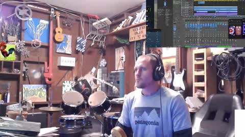 Snapshot of jameswebbscope chatting on November 6, 11:37 pm Jameswebbscope online show from November 6, 11:37 pm
