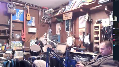 Snapshot of jameswebbscope chatting on November 15, 3:15 am Jameswebbscope online show from November 15, 3:15 am