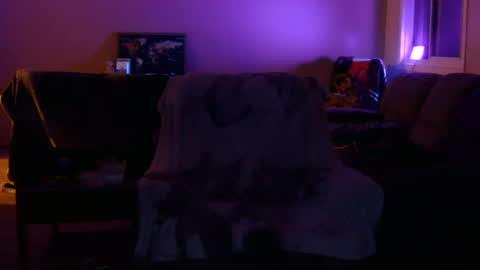 Snapshot of jameswolf777 chatting on September 20, 9:10 am jameswolf777 online show from September 20, 9:10 am