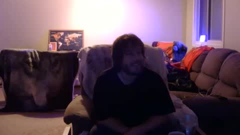 Snapshot of jameswolf777 chatting on December 18, 7:14 am jameswolf777 online show from December 18, 7:14 am