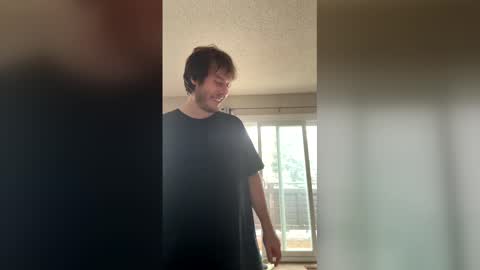 Snapshot of jameswolf777 chatting on April 12, 6:13 pm jameswolf777 online show from April 12, 6:13 pm