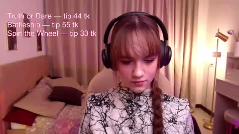 jamie_chung online show from February 7, 3:10 am