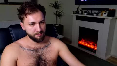 Robbie online show from March 24, 7:13 am