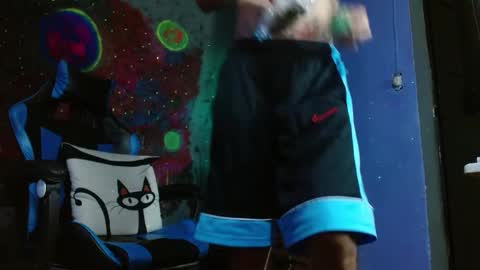 Jammes. online show from February 4, 5:53 am