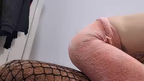 Bootyshows online show from March 22, 1:09 am
