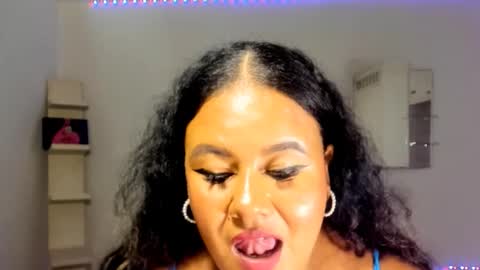 jan_milkhot online show from December 5, 4:43 am