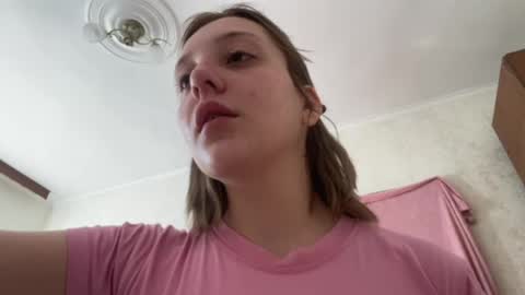 Snapshot of janabranton chatting on April 16, 11:33 am Jessie online show from April 16, 11:33 am