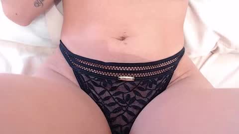 Snapshot of janamiller1 chatting on February 5, 12:21 pm Jana online show from February 5, 12:21 pm