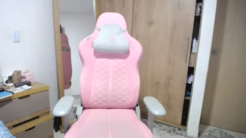 Johanna online show from July 30, 9:36 pm