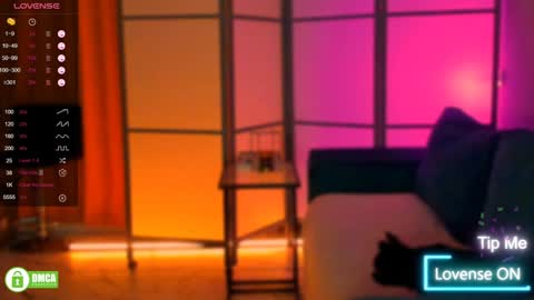 Snapshot of jane_bloempje chatting on December 6, 3:41 am Jane and sheron online show from December 6, 3:41 am