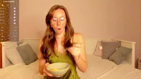 Jane Danels online show from June 17, 2:40 pm