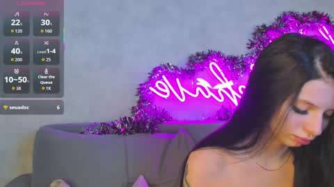 Snapshot of jane_johnston chatting on January 7, 1:19 am Eva online show from January 7, 1:19 am