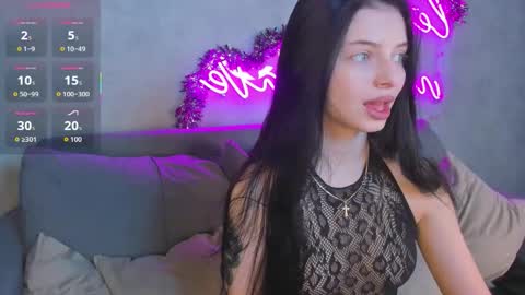 Snapshot of jane_johnston chatting on January 14, 10:47 pm Eva online show from January 14, 10:47 pm