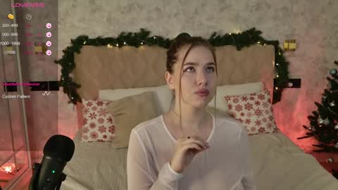 Snapshot of jane_meys chatting on December 20, 5:04 am your kitty JANE roawww online show from December 20, 5:04 am