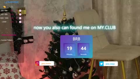 Snapshot of jane_meys chatting on January 5, 8:11 am your kitty JANE roawww online show from January 5, 8:11 am