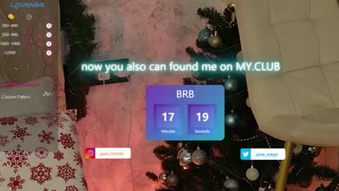 Snapshot of jane_meys chatting on January 5, 11:15 am your kitty JANE roawww online show from January 5, 11:15 am