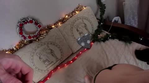 Jane online show from December 25, 9:00 pm