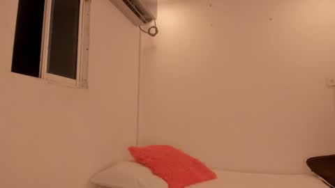 Snapshot of jane_monttgomery chatting on February 28, 12:43 am Jane M online show from February 28, 12:43 am