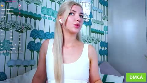 Snapshot of janecoxa chatting on September 24, 6:17 am Jennifer  online show from September 24, 6:17 am