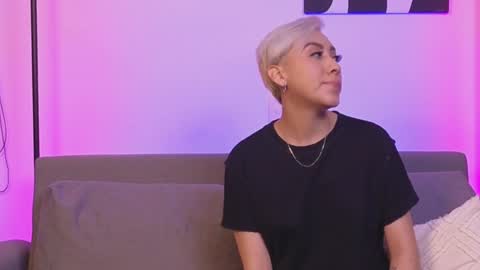 Snapshot of janehart_ chatting on December 16, 5:17 am Jane online show from December 16, 5:17 am