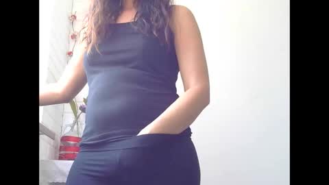 janehotmilf online show from June 5, 12:22 pm