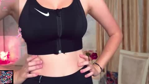 Snapshot of janepuff chatting on September 13, 6:35 am janepuff online show from September 13, 6:35 am