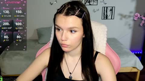 Alexia online show from June 2, 9:22 am