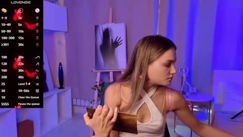 Hi Im Alice and here youll find something online show from November 2, 6:16 am