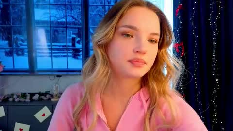 Hi Im Alice and here youll find something online show from February 22, 6:13 am