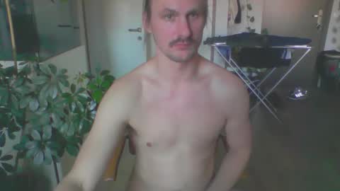 jankujan online show from March 20, 1:49 pm