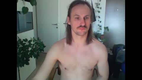 jankujan online show from April 9, 9:36 am