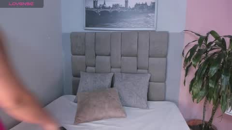 Janna online show from October 31, 11:33 am