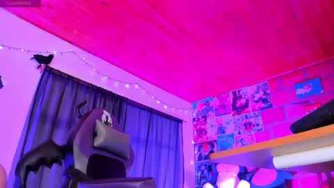 Snapshot of jannaasuna chatting on March 2, 10:05 pm jannaasuna online show from March 2, 10:05 pm